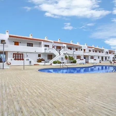 1 Bedroom In Cristianos With Pool In Port Royal Appartement Arona (Tenerife)