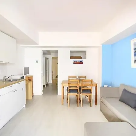 1 Bedroom In Cristianos With Pool In Port Royal