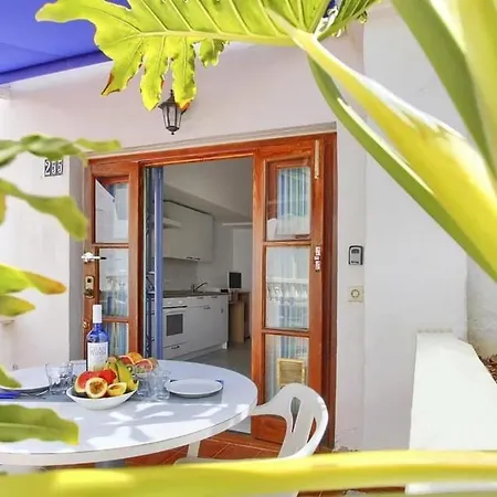 1 Bedroom In Cristianos With Pool In Port Royal *