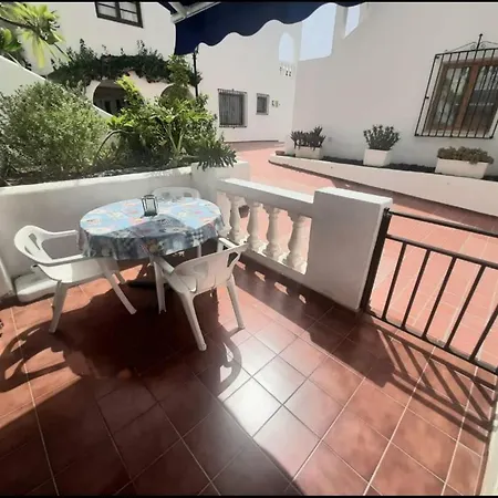 In Cristianos With Pool In Port Royal *