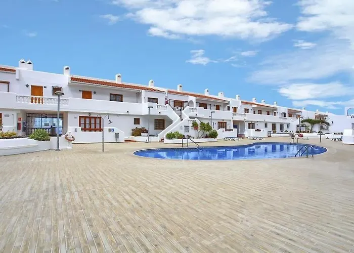 In Cristianos With Pool In Port Royal Апартаменты Арона