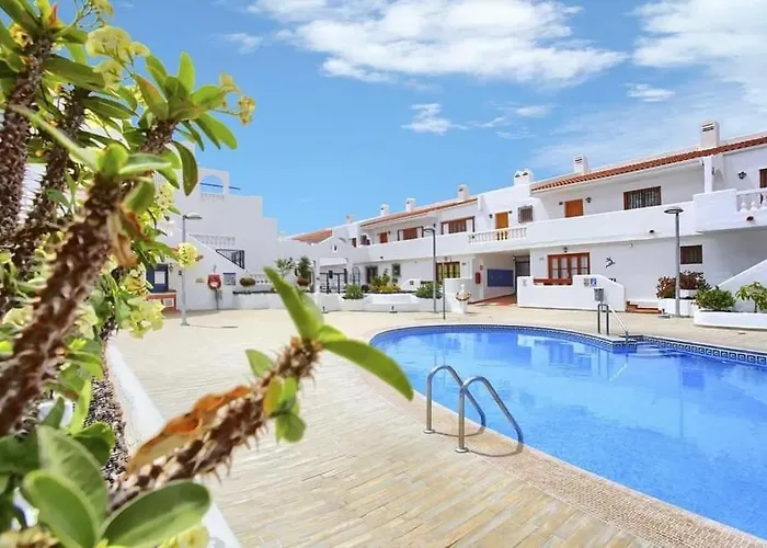 公寓 In Cristianos With Pool In Port Royal