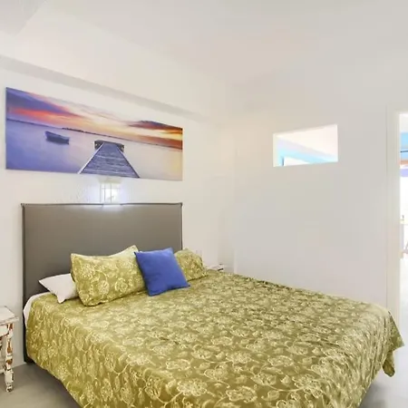 In Cristianos With Pool In Port Royal Apartman
